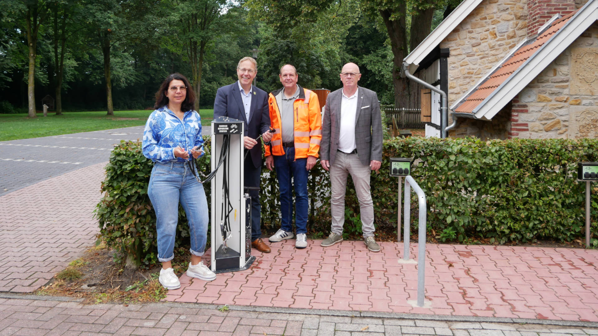 25 08 18 Fahrrad SCREEN