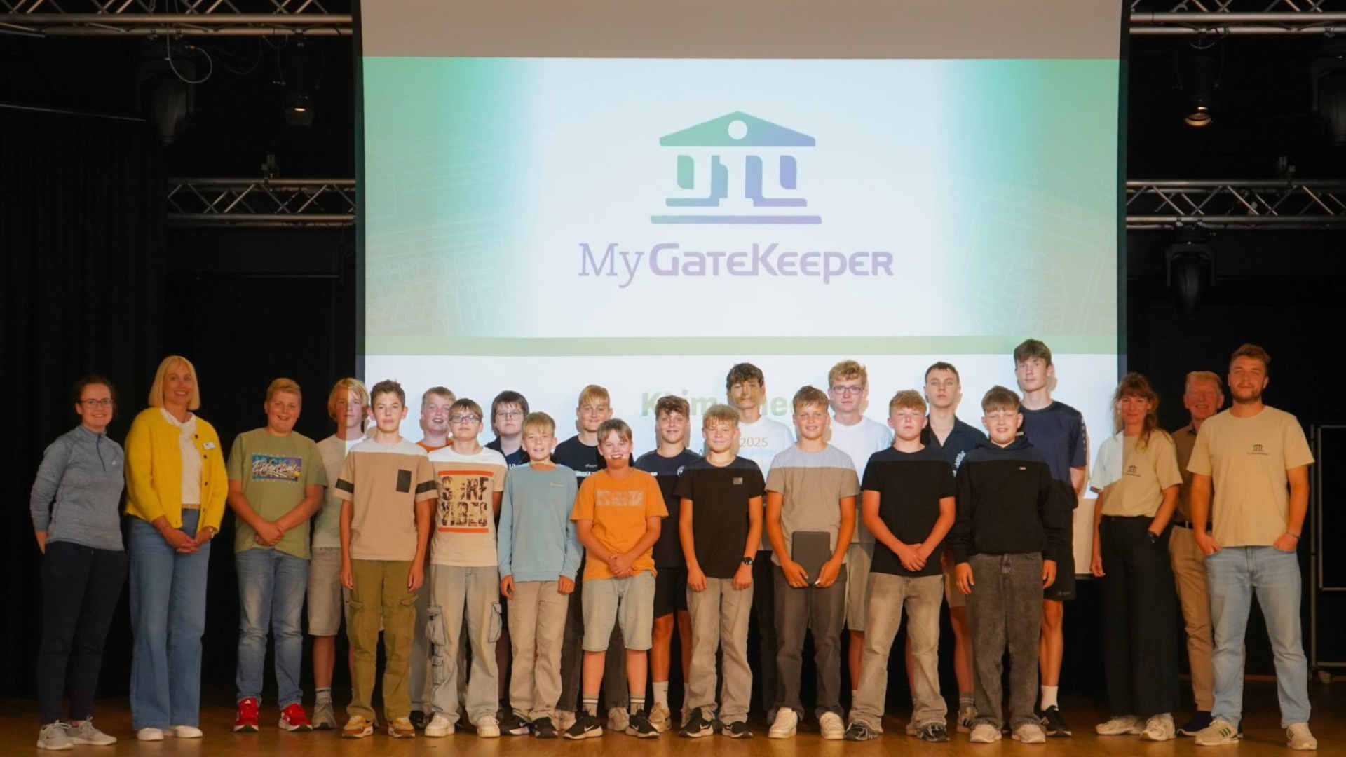 250904_Schueler erforschen digitale Welt