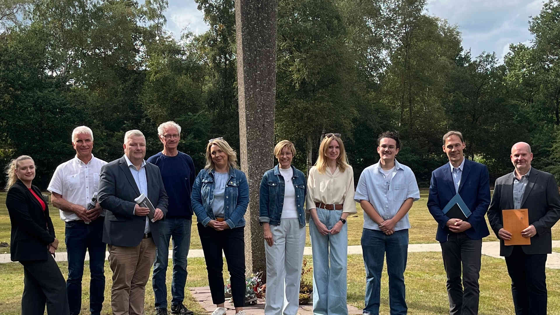 250911_KriegsgräberstätteWesuwe_