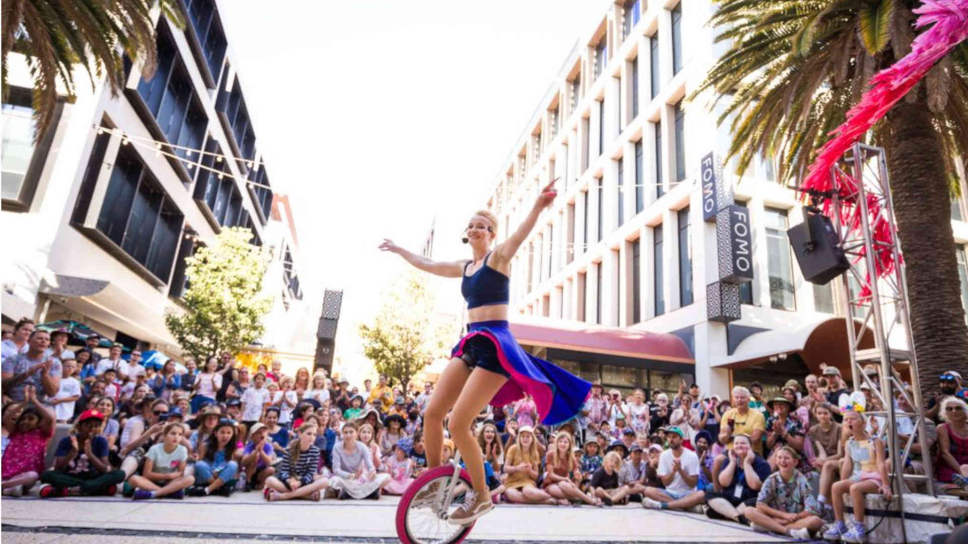 250911_LingenerTheo2025_