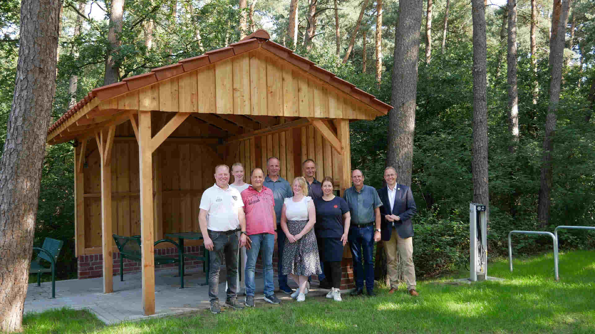 250919_Neue Rasthuette in Luenne