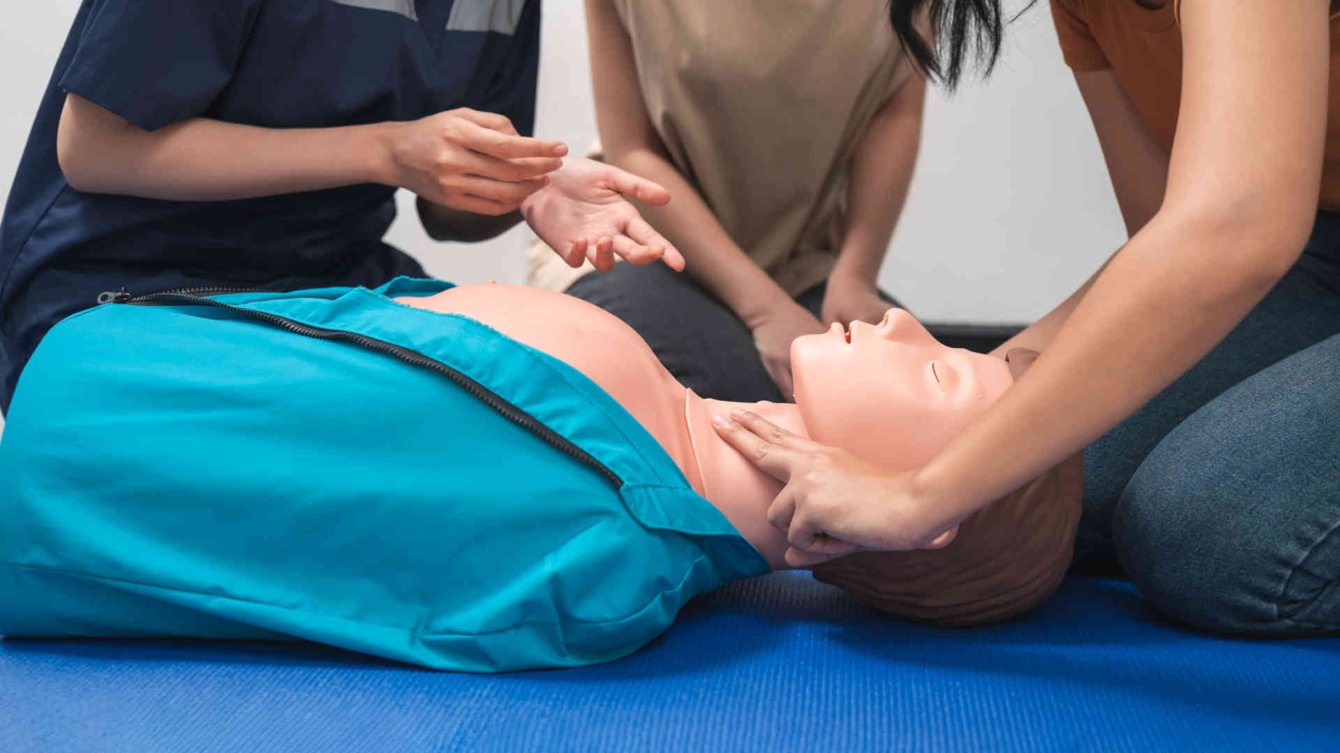 Screen_Erste-Hilfe-Kurzlehrgang fuer Senioren