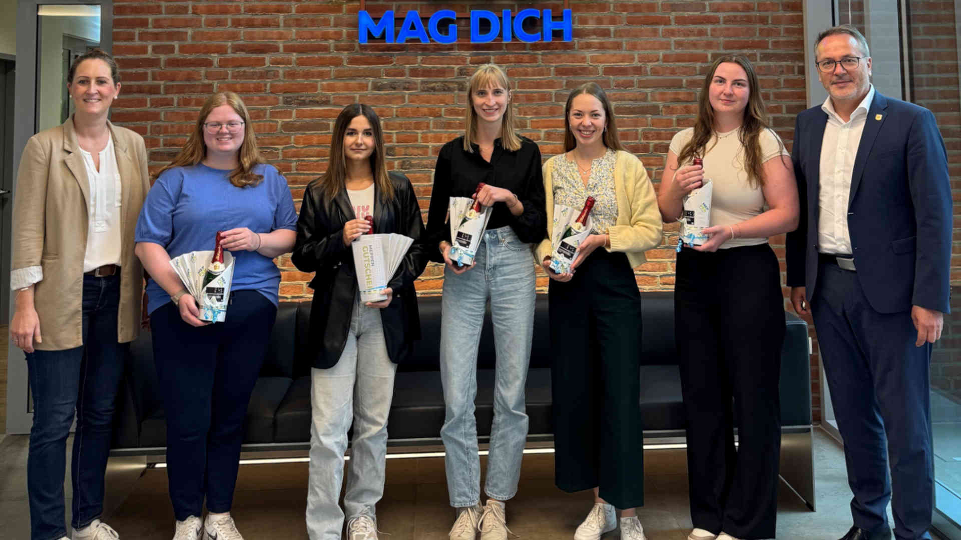 Screen_Gratulation zum Ausbildungsabschluss