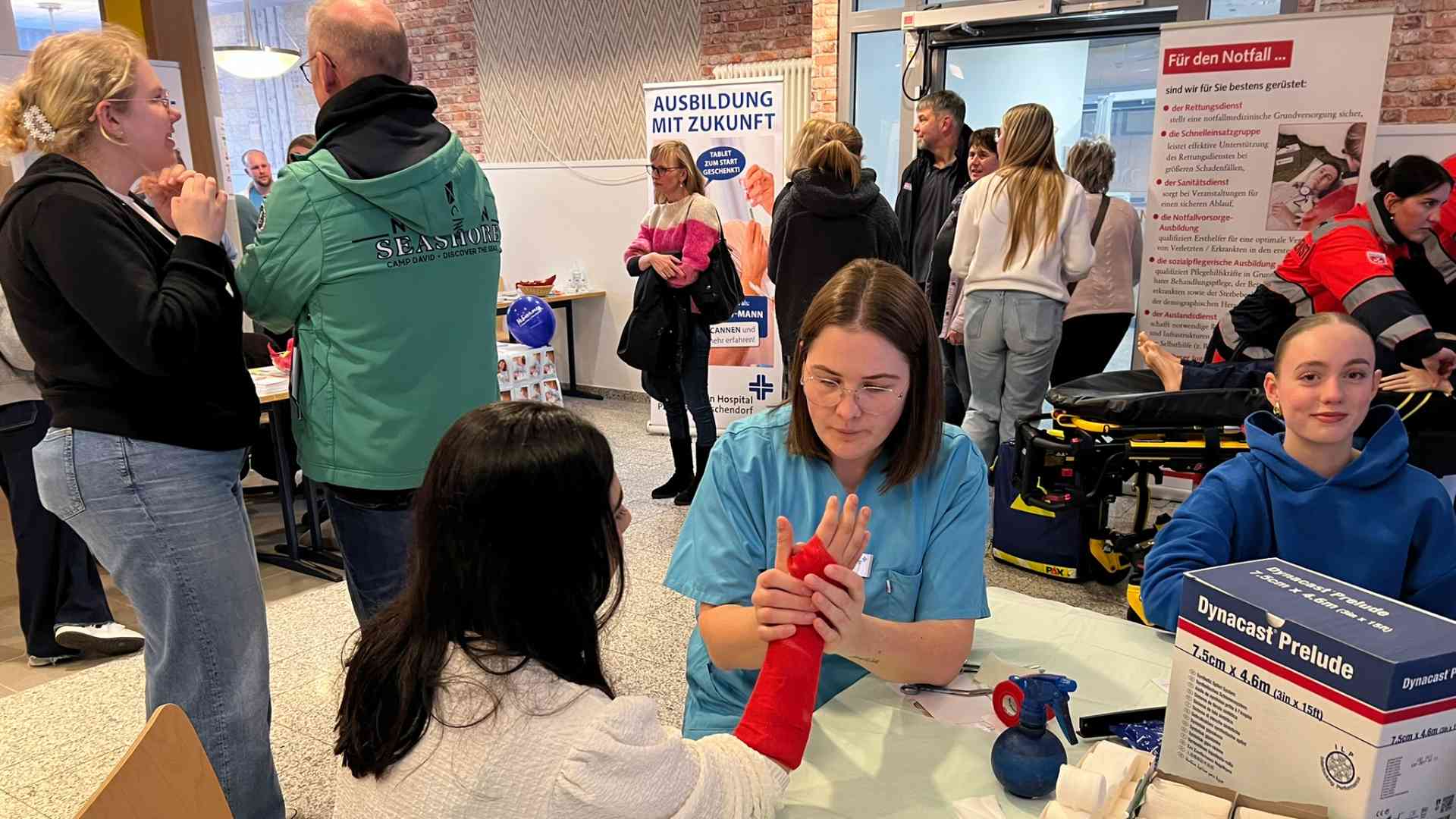 Screen_251028 Ausbildungsplatzboerse Marien Hospital