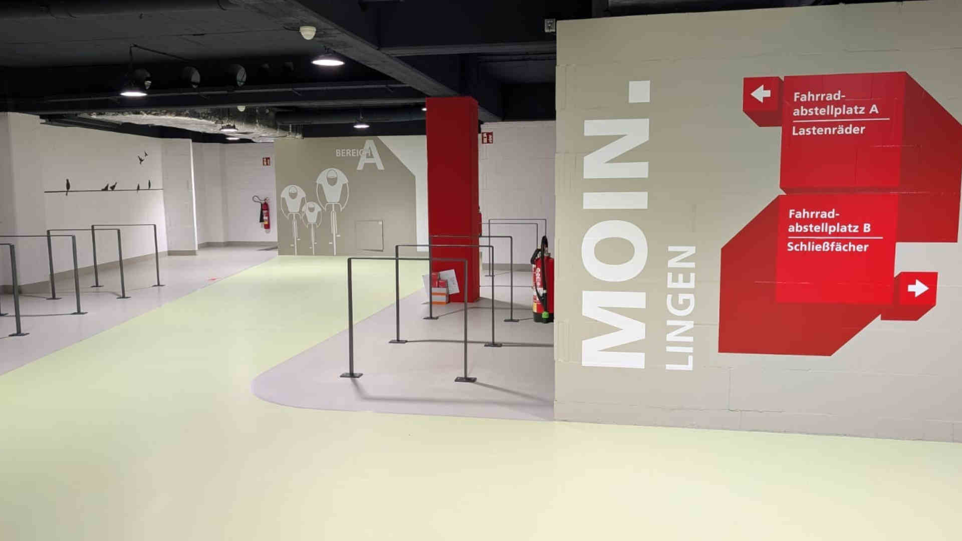 Screen_Neuer FietsenPark an der Neuen Straße eroeffnet