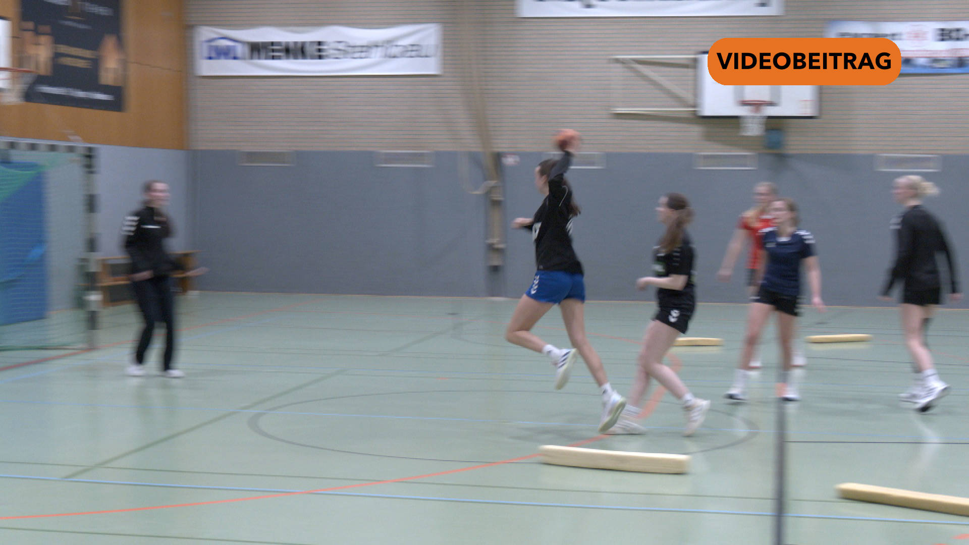 25 12 10 Handball SCREEN