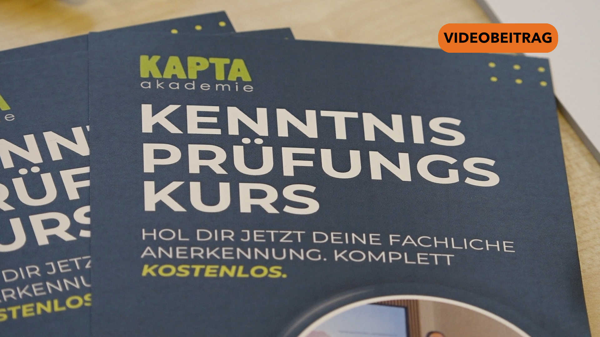 26015_Screen_Berufliche Chancen in der Pflege