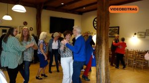 260317_Screen_Eine Runde übers Parkett fliegen