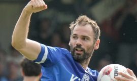 Simon Engelmann verlängert beim SV Meppen