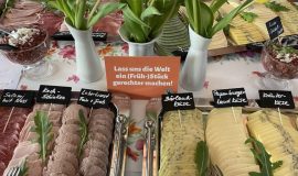 04.14.Faires Frühstück