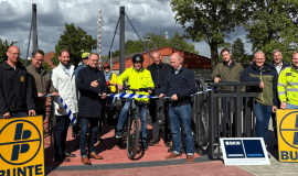 Neue Drehbrücke und Fahrradstraße offiziell freigegeben