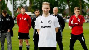 Spelle verabschiedet vier Spieler und zwei Trainer