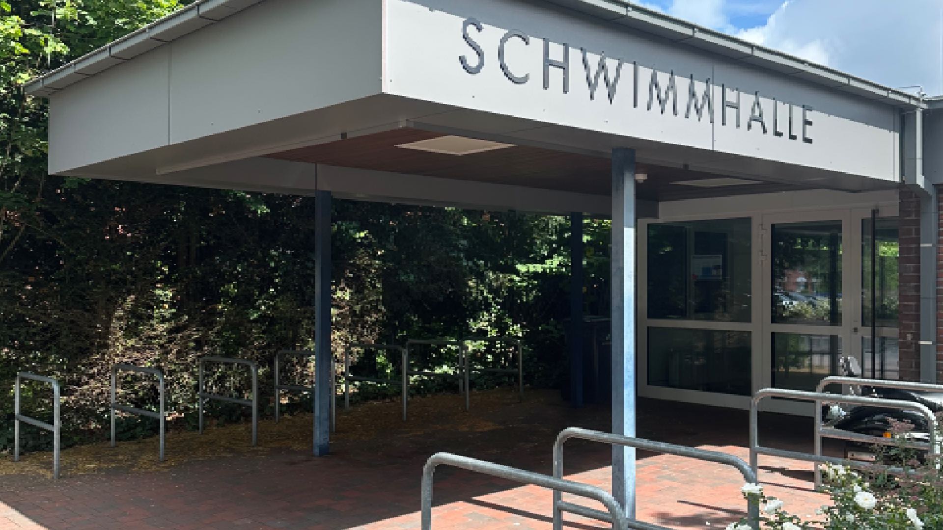 Schwimmhalle geschlossen