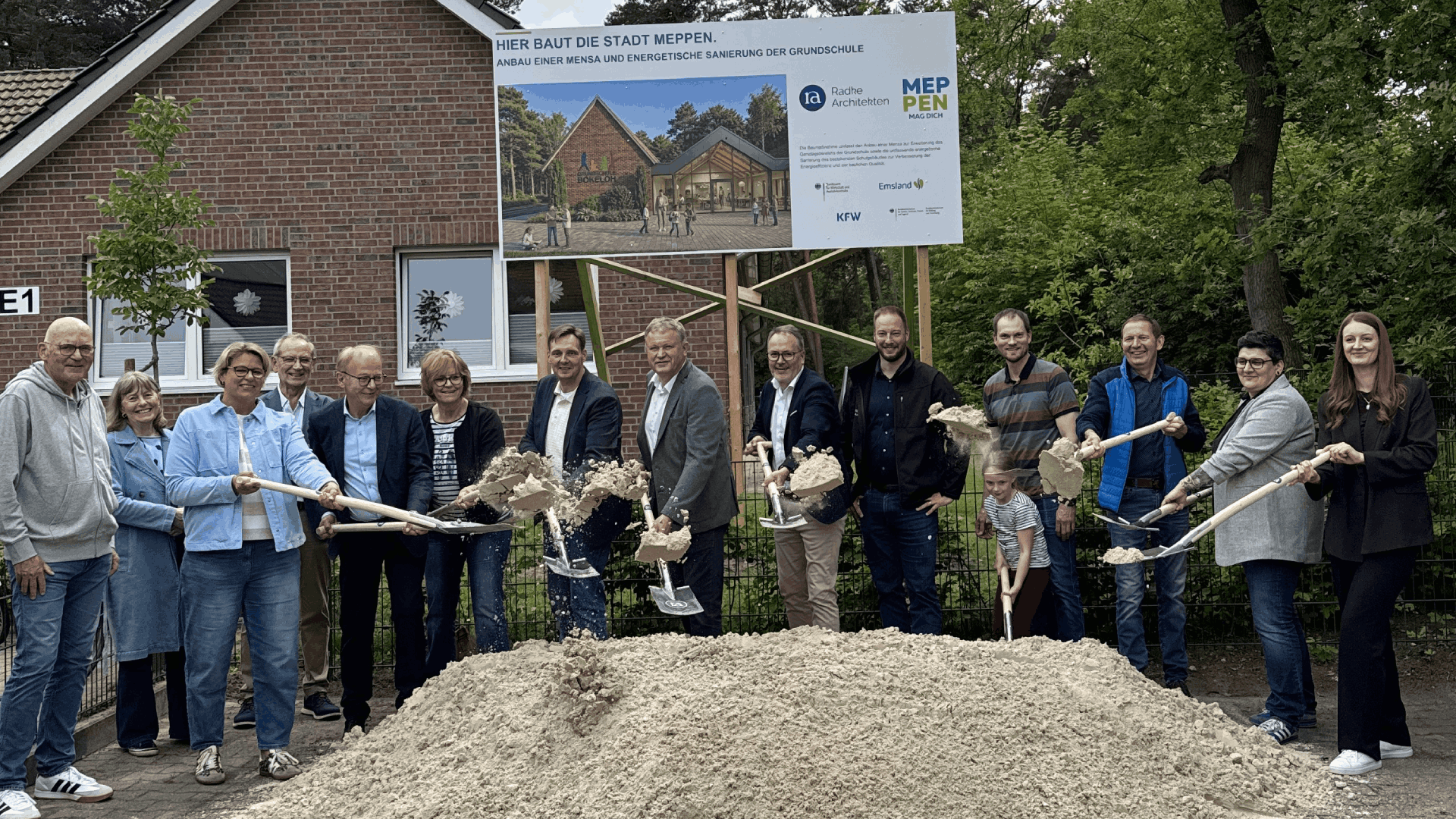 Spatenstich Grundschule Bokeloh
