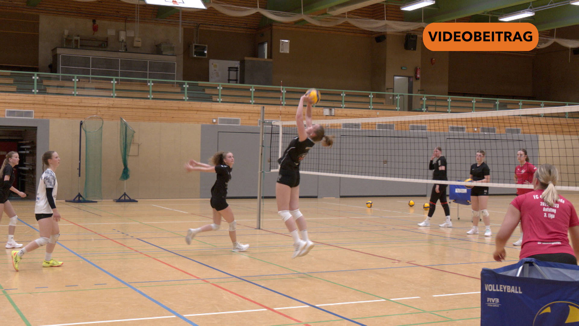 26 07 28 FCL Volleyball SCREEN