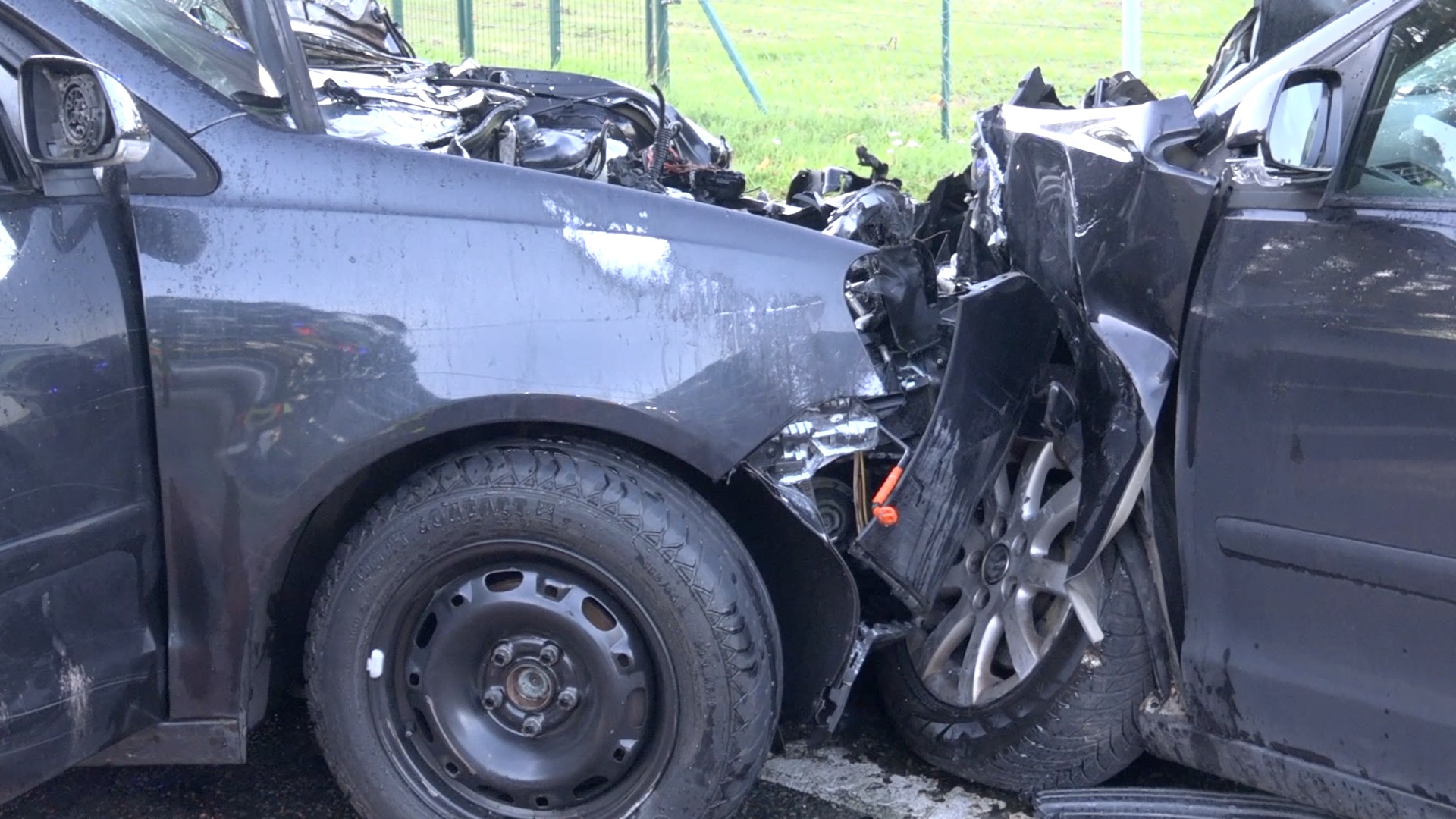 26 09 26 BL Vier Verletzte bei Verkehrsunfall