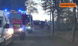 Screen_261016_Holzlager in Twist in Brand geraten Brandstiftung